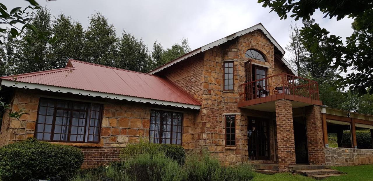 Alm-Ue Dullstroom Exterior foto