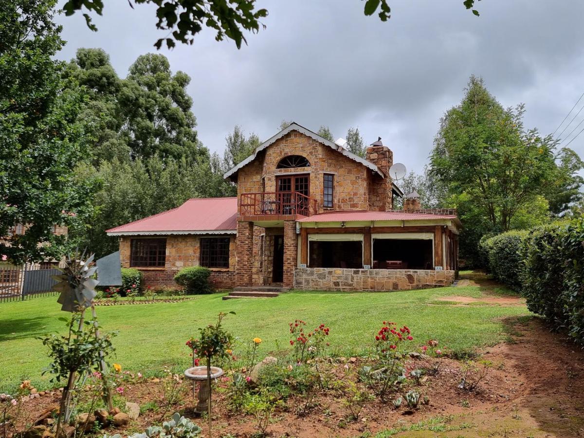 Alm-Ue Dullstroom Exterior foto