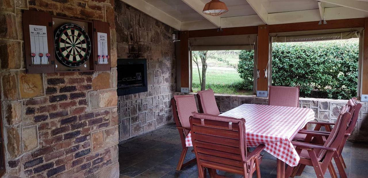 Alm-Ue Dullstroom Exterior foto